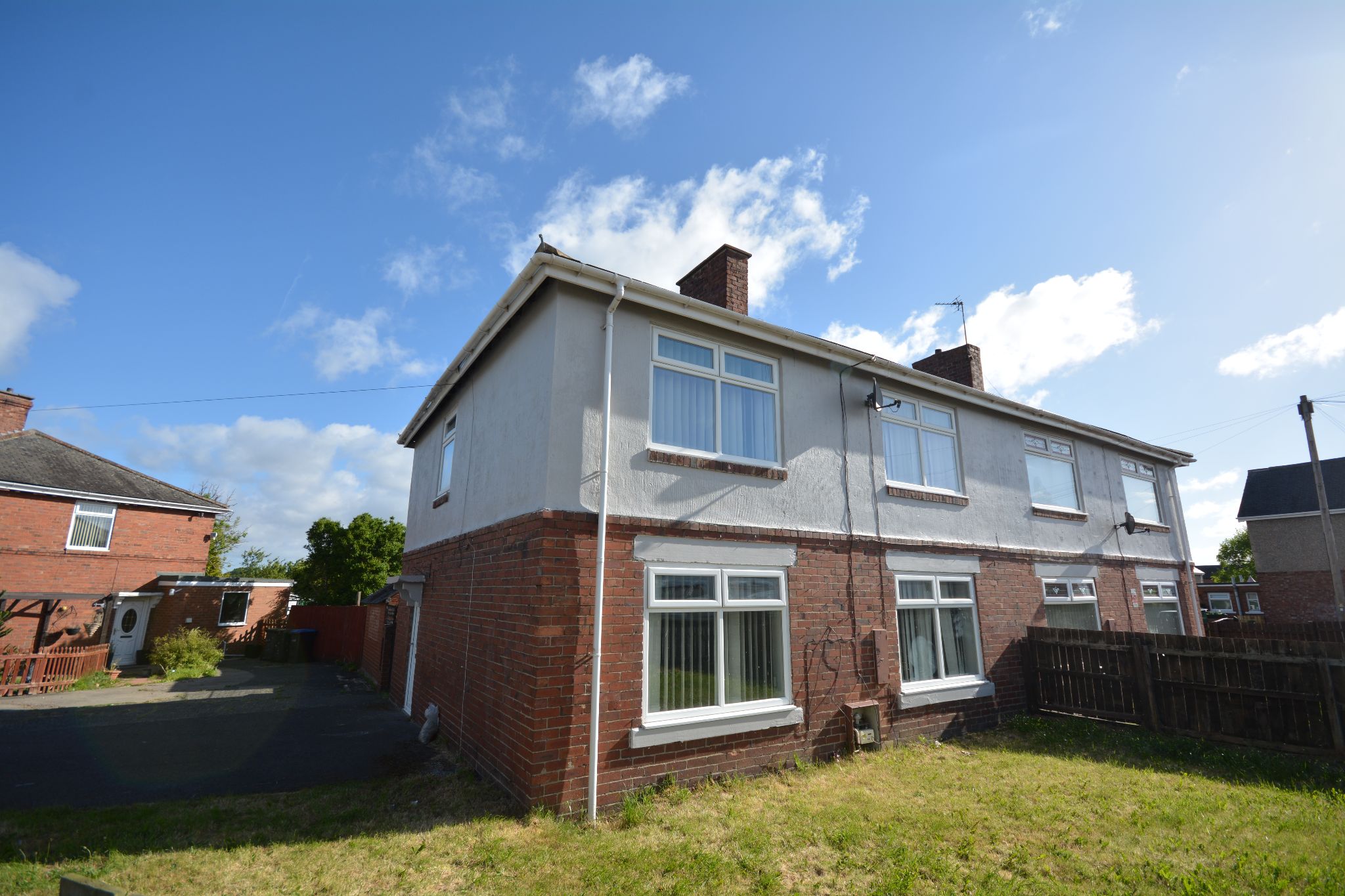 Properties Near The Avenue, Chester Le Street, DH2 Sales & Lettings